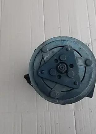 Компрессор кондиционера mazda 3 bk 1.6 citd 03-09 4
