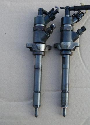 Peugeot 207 307 1.6 hdi 9hz форсунка 0445110259