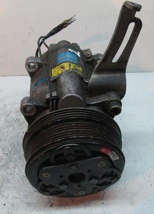 Компрессор кондиционера volvo 480 457698