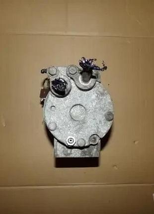 Компрессор кондиционера 8708581 volvo s60 v70 2.4 b 2