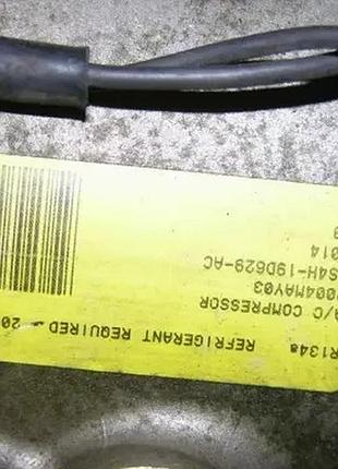 Компрессор кондиционера mazda2 03-07 4