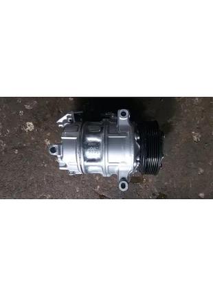 Компрессор кондиционера duster 1.5 dci 926006229r