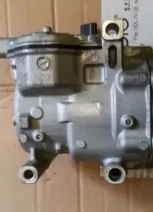 Toyota auris hybryda компрессор кондиционера klimy