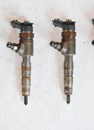 Форсунка peugeot partner 1.6 hdi bhy 0445110566