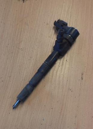 Opel insignia 08-12 форсунка 2.0 cdti