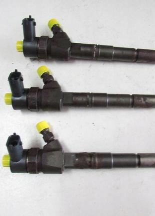 Opel insignia 2.0 d форсунка 0445110423 08-12