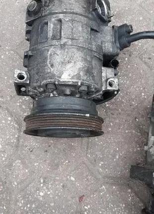 Компресор кондиціонера 8377242 bmw e38 e39 2