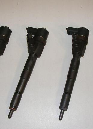 Форсунка insignia astra j 2.0 cdti 0445110327