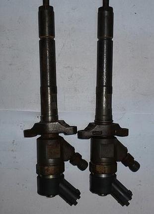 Форсунка 0445110239 peugeot 1.6 hdi ford
