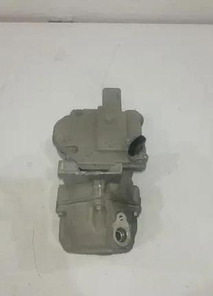 Auris prius компресор кондиціонера 042200-0212