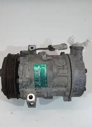 Компресор кондиціонера 13208187 vectra 2.2 16v
