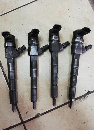 Форсунка 0445110243 fiat alfa 1.9 jtd
