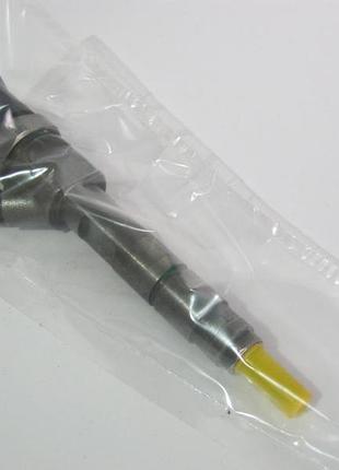 Форсунка nissan primastar 1.9 dci 7700111014