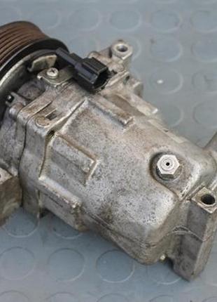 Компресор кондиціонера nissan tiida 1.6 16v 04-12
