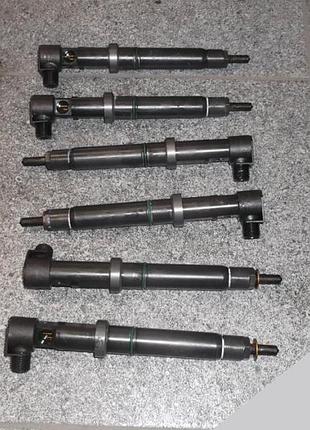 Форсунка форсунки а mercedes a6510702787 6510702787
