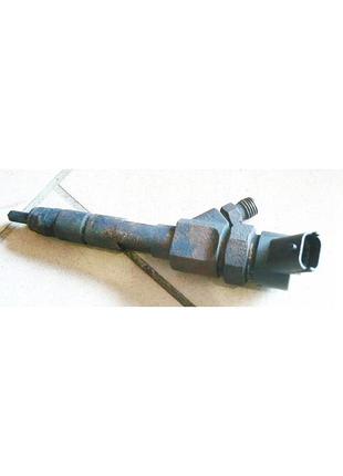 Opel vivaro 1.9 форсунки  8200100272
