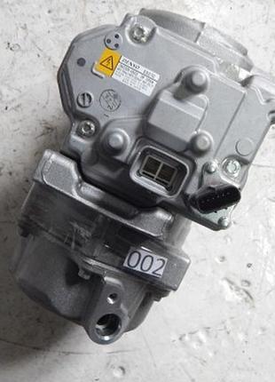 Компрессор кондиционера toyota rav4 hybryda 15-19