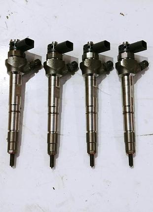 Форсунка vw audi 1.6 tdi 0445110473