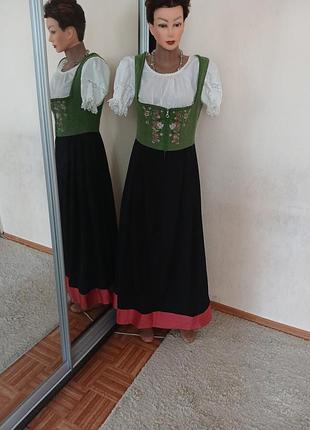 Платье- сарафан баварский, винтажный с вышивкой.