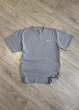 Футболка nike