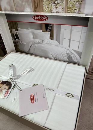 Постельное белье сатин страйп евро размер hobby белое