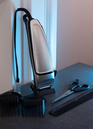 Машинка для стрижки sokany sk-4643 з 4 насадками, ножицями і гребінцем — для домашнього та професійного догляду