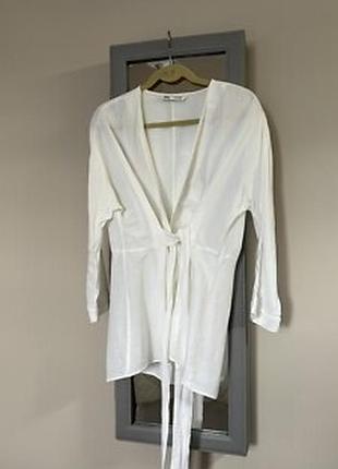 Блуза на запах лляна zara