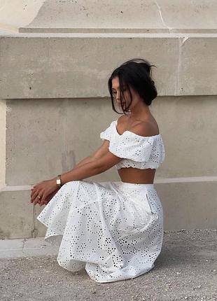 Жіночий літній костюм топ та довга спідниця білого кольору, тканина прошва
