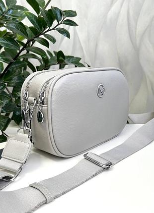 Брендова жіноча сумка. жіноча сумка маленька через плече.