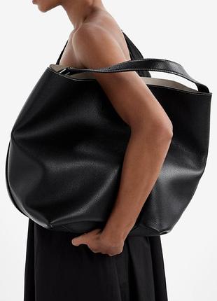 Велика сумка-тоут у стилі toteme belted tote