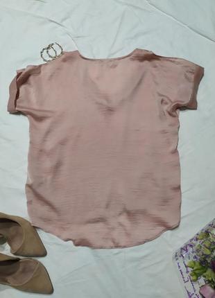 Стильная сатиновая блуза с открытыми плечами2 фото