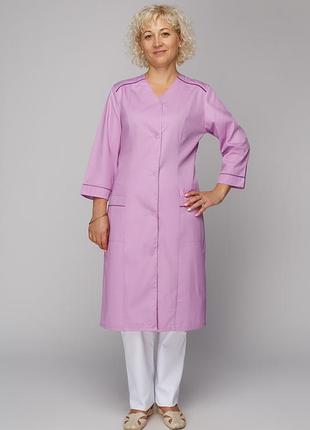 Халат медичний діля жіночий, рожевого кольору з довгим рукавом