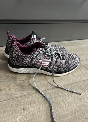 Кросівки skechers