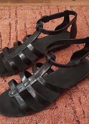 Сандали босоножки резинов чёрные мыльнички 40 размер