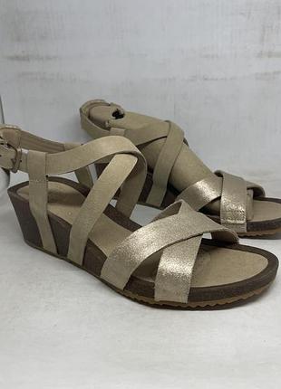 Жіночі босоніжки teva mahonia wedge cross strap m 1121426