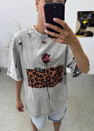 Футболка з принтом