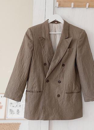 Льняной пиджак
