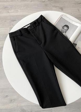 Класичні штани від zara