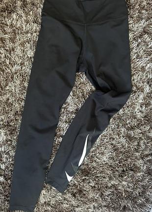 Спортивні лосіни nike