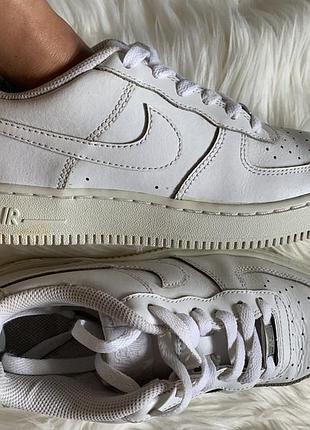 Кеди від бренду nike