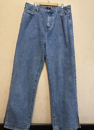 Джинсы prettylittlething хлопок прямые с разрезами