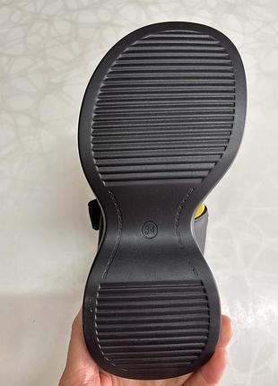 Босоніжки для дівчинки 5