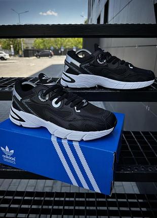 Adidas astir