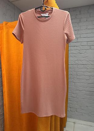 Сукня в рубчик