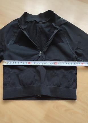 Спортивна кофтина жіноча