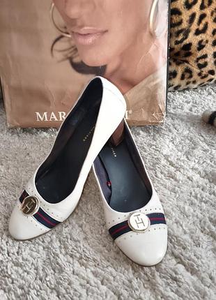 Шикарні шкіряні туфлі tommy hilfiger