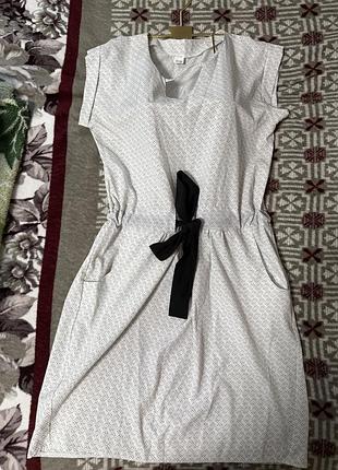 Літня жіноча сукня