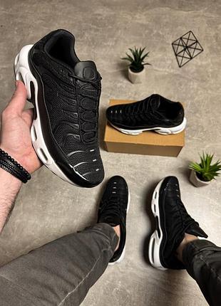 Кросівки чоловічі air max tn чорно-білі