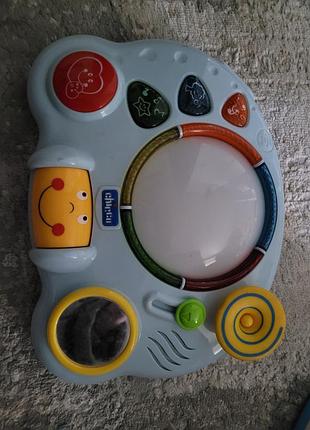 Продам chicco музыкальный центр ночник музыкальная развивающая игрушка