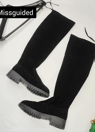 Ботфорты женские черные на тракторной подошве от бренда missguided 40/38